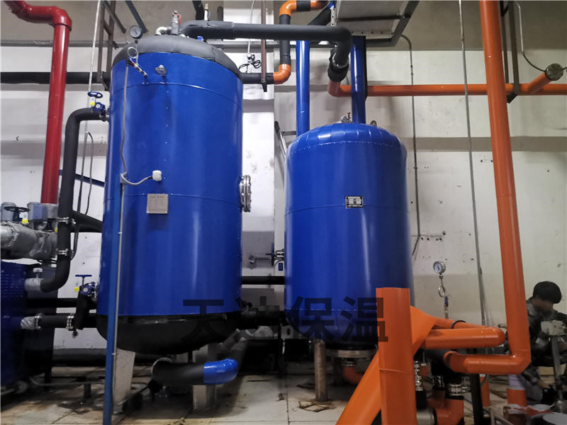 ��ɫ�XƤ����