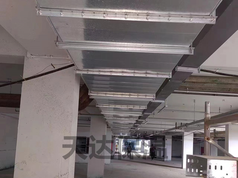 �L(f��ng)�ܱ��� 