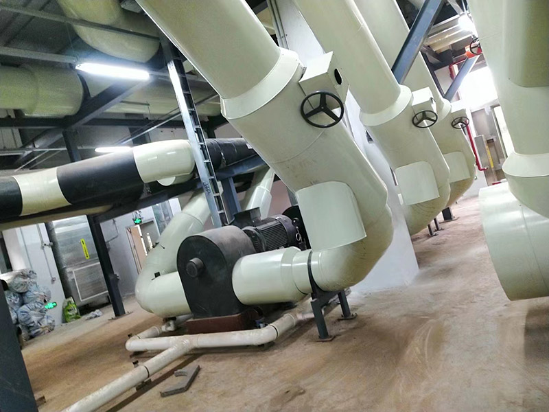 �����ܵ�����